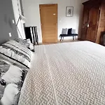 Atalozti St Jean Pied De Port Pensjonat 3*