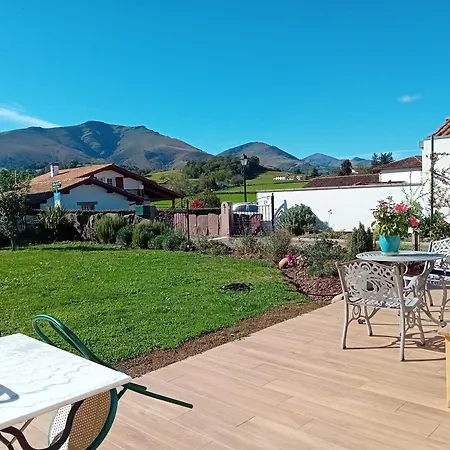 Atalozti St Jean Pied De Port Guest house
