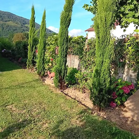 Atalozti St Jean Pied De Port Guest house Ascarat
